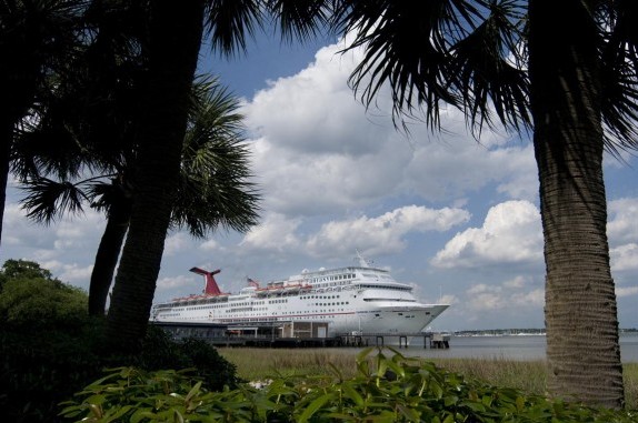 Carnival Fantasy 0381 (Medium)