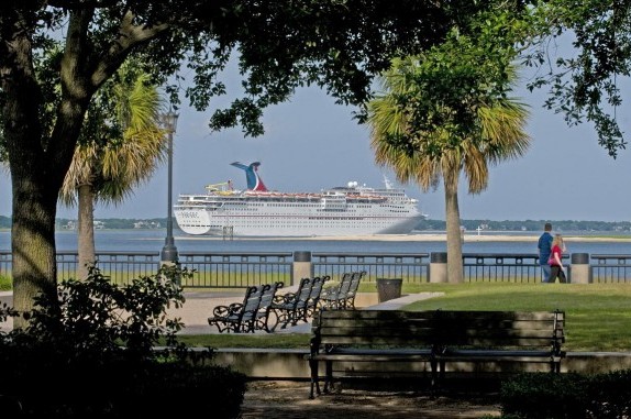 Carnival Fantasy 0410 (Medium)